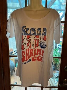 Bubba Gump Shrimp Co. White Graphic Tee